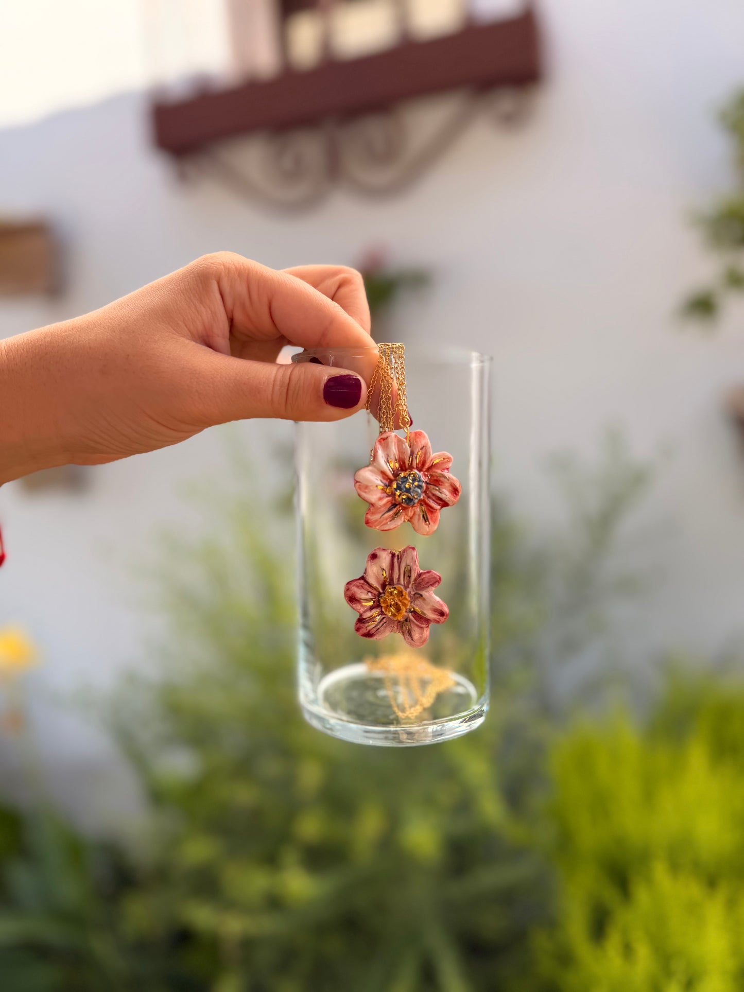 Drop collar cerámica flor