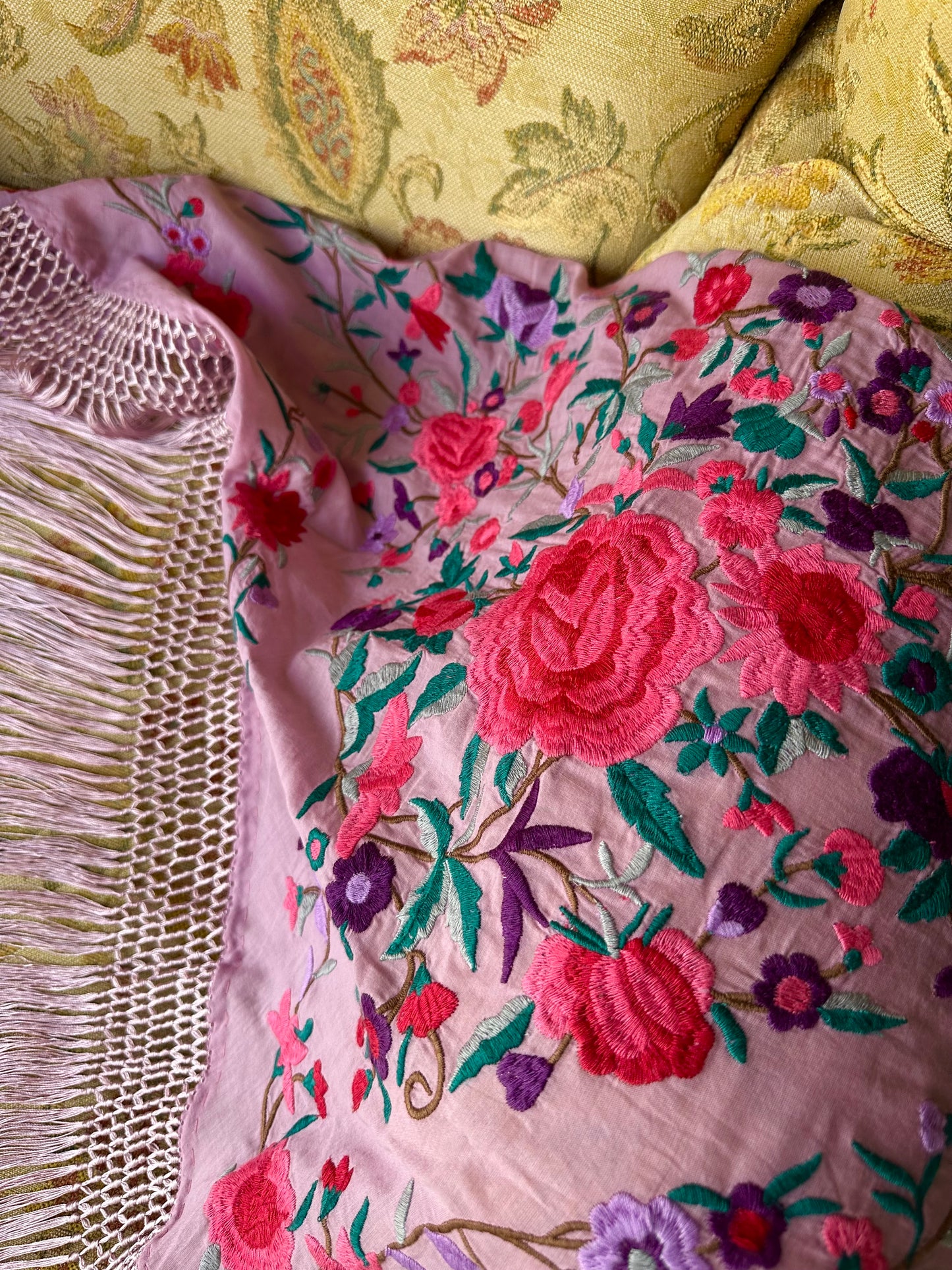 Mantón malva