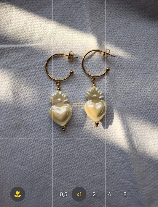 Drop pendientes cerámica Corazón de Jesús