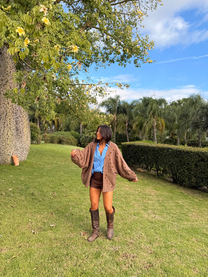 Cárdigan marrón detalle rombo terciopelo 100% lana