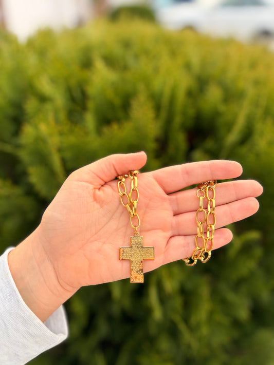Collar cruz padre nuestro