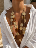 Collar largo dorado de piezas circulares – estilo mediterráneo