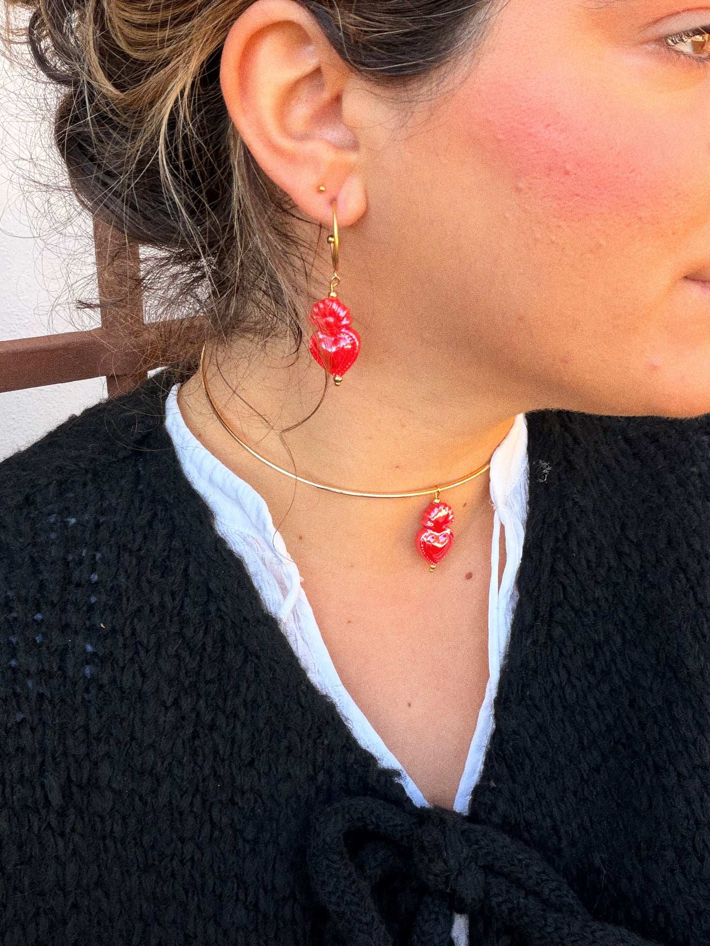 Drop choker cerámica Corazón de Jesús