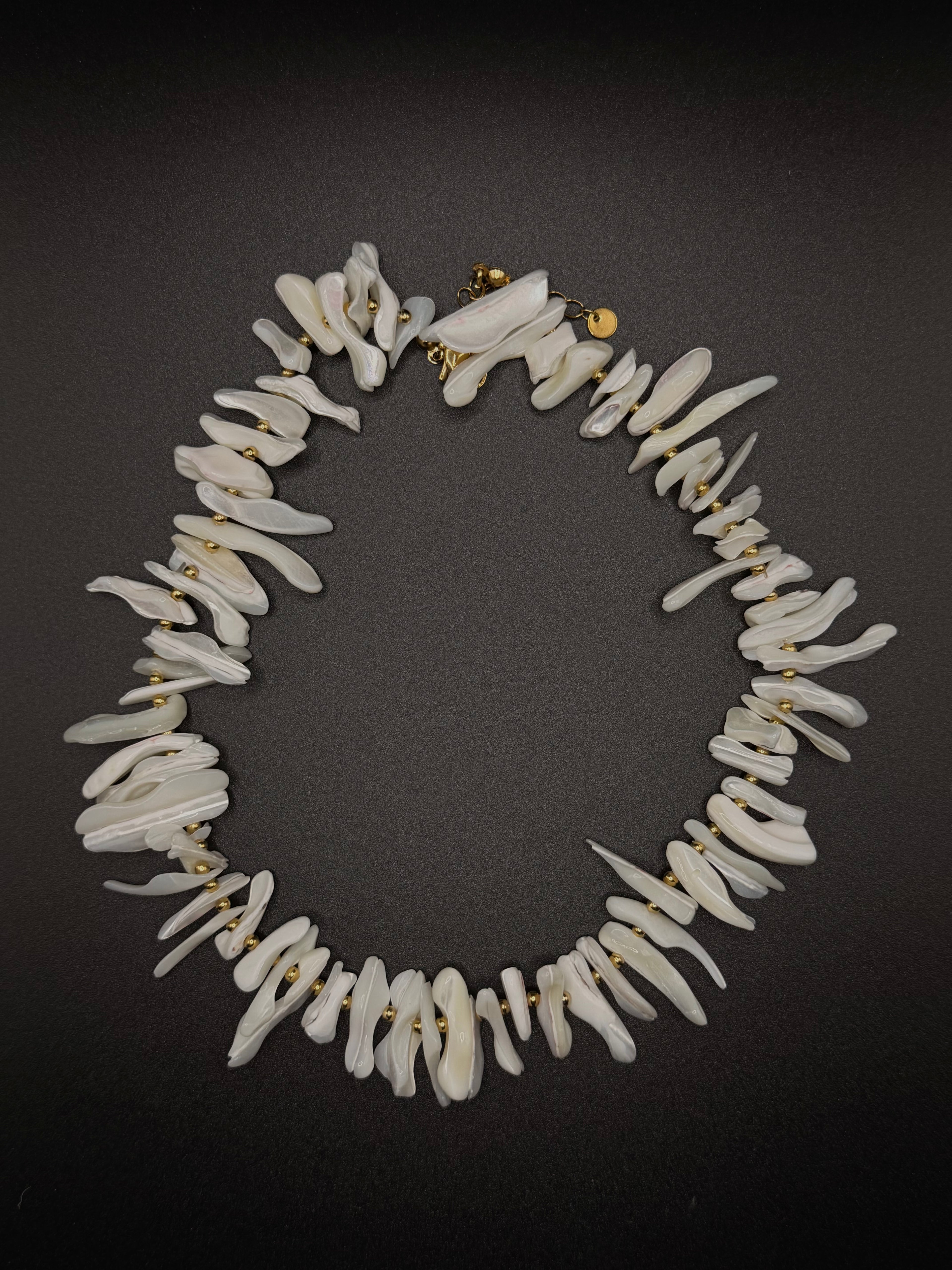 Collar nácar