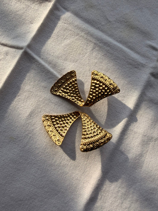 Drop pendientes escudo